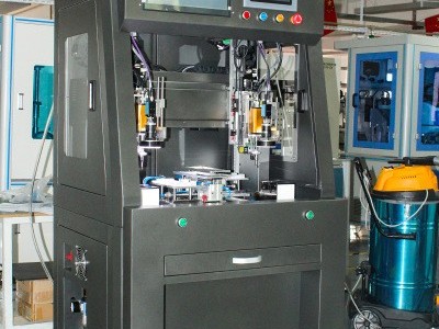 堅豐自動擰螺絲機(jī)的維護(hù)方法-堅豐股份