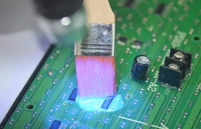 PCB路線(xiàn)板利用防漆的緣故原由是什么？