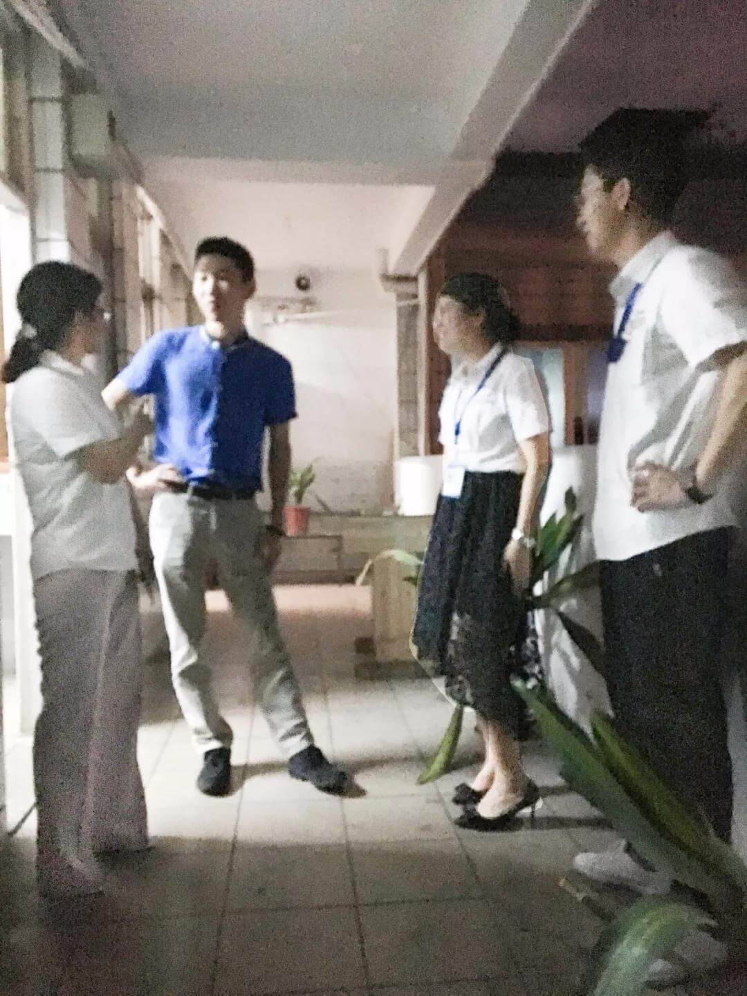 靖邦領(lǐng)導慰問(wèn)員工