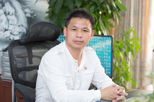 靖邦科技SMT加工廠(chǎng)家董事長(cháng)羅心華-羅總的人生故事