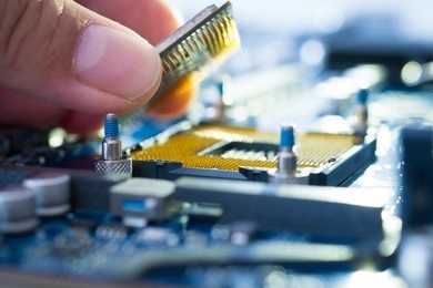 SMT手工焊接中常見(jiàn)的7鐘錯誤操作