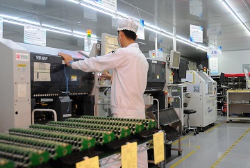smt加工廠(chǎng)怎樣才能留住新客戶(hù)？