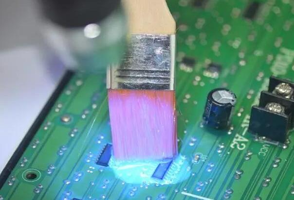 Pcba板刷三防漆，要怎么制作治工具？